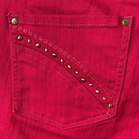 Style & Co Pink Capri Jeans Stretchy Barbiecore Embroidery Brass Stud Detail - Picture 7 of 14